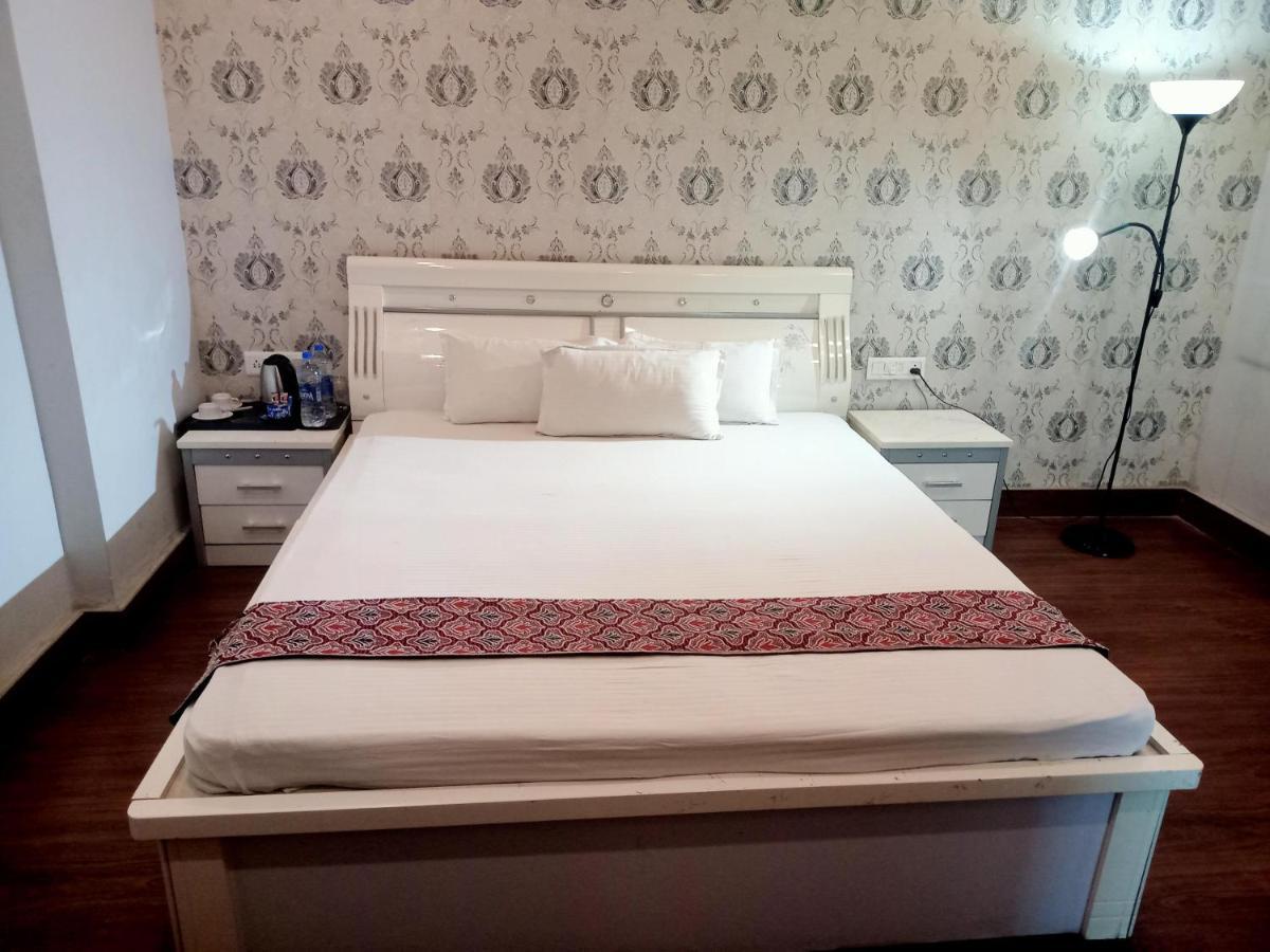 Ojas Hotel & Resort Durgapur  Ngoại thất bức ảnh
